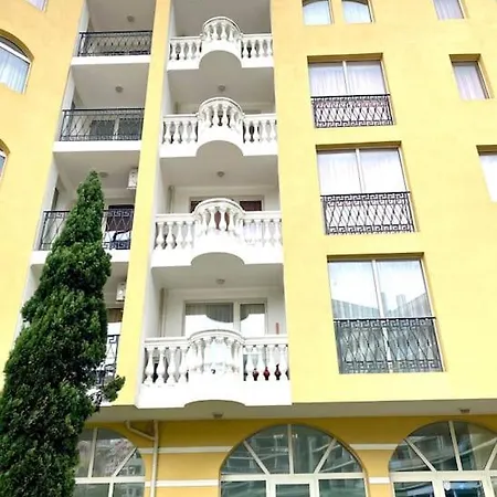 Апартамент Apartament 2 Pe Malul Marii Free Parking