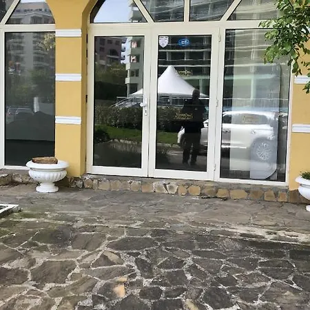 アパート Apartament 2 Pe Malul Marii Free Parking サニービーチ